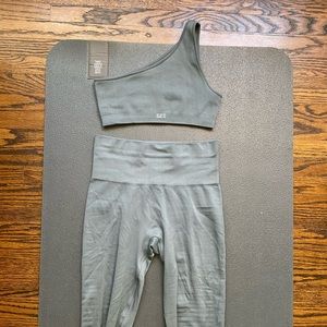 SETactive slate sculptflex leggings xs